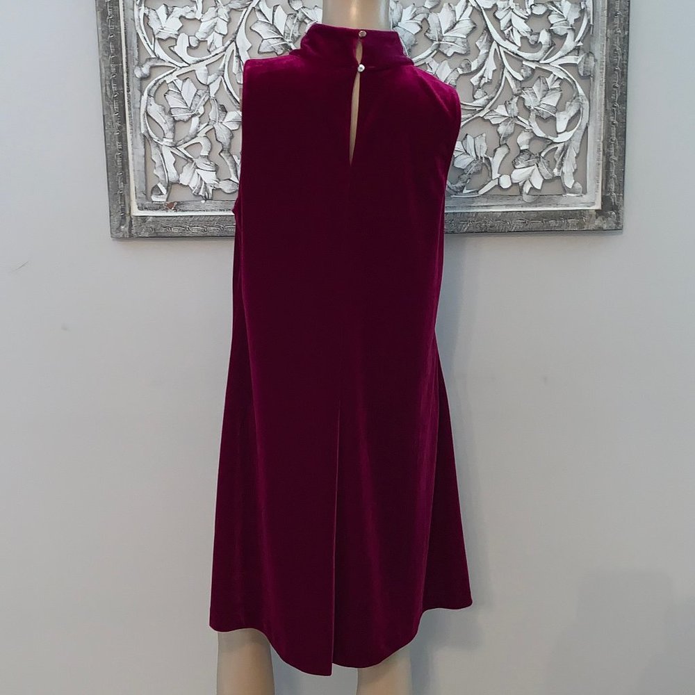 NWT TOMMY HILFIGER VELVET SLEEVELESS SWING DRESS - Picture 4 of 8